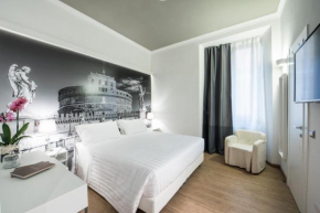 Гостиница Charming Roma  Рим